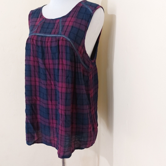 Knox Rose Purple & Blue Chunky Plaid High Neckline Flowy Sleeveless Tank Top - Picture 3 of 13
